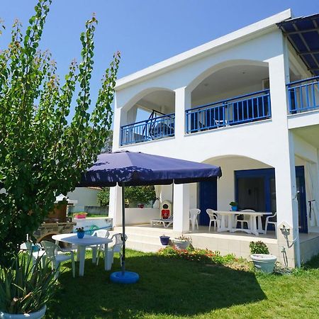 Вилла Dolphins House Paralia Avdhiron Экстерьер фото