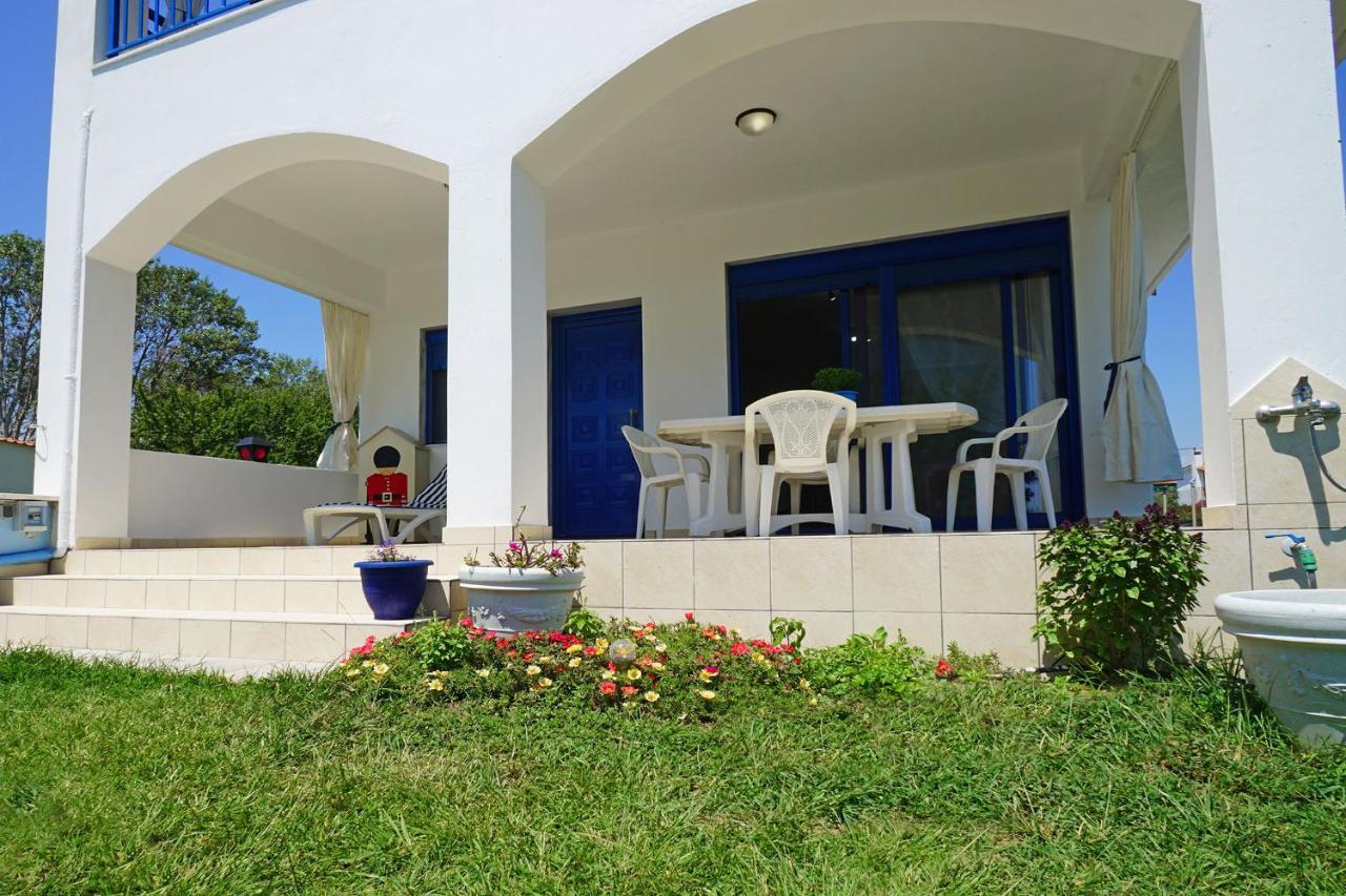 Вилла Dolphins House Paralia Avdhiron Экстерьер фото